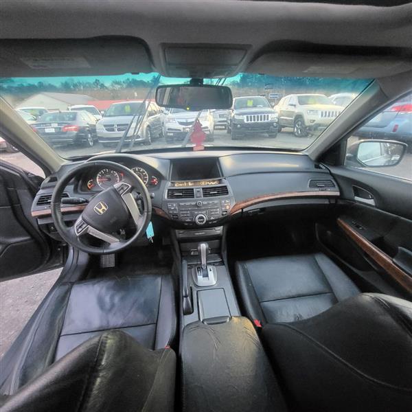 Honda Accord EX-L V6 Sedan AT 2012