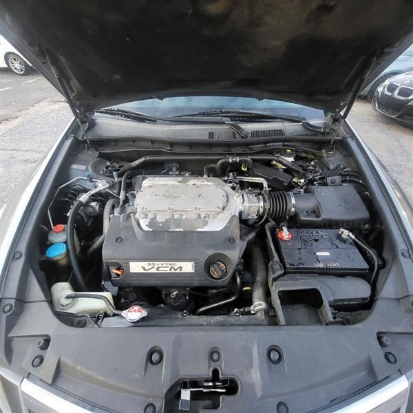 Honda Accord EX-L V6 Sedan AT 2012