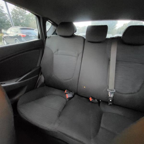 Hyundai Accent SE 5-Door 6A 2016