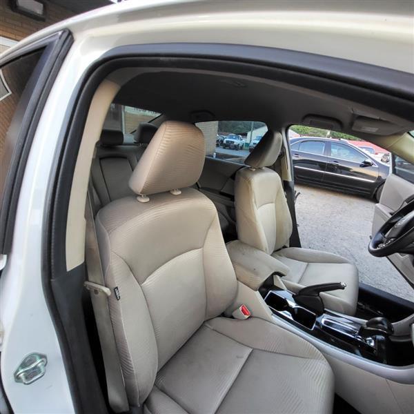 Honda Accord LX Sedan CVT 2014