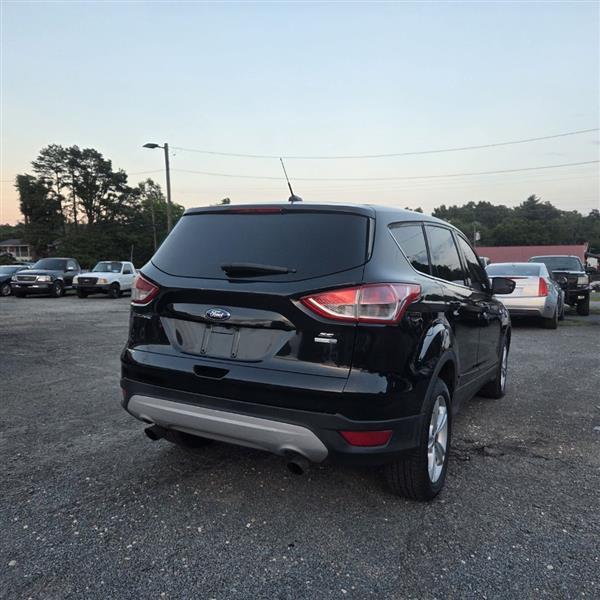 Ford Escape SE 4WD 2014