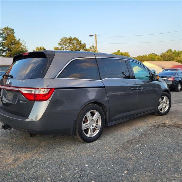 Honda Odyssey Touring 2012
