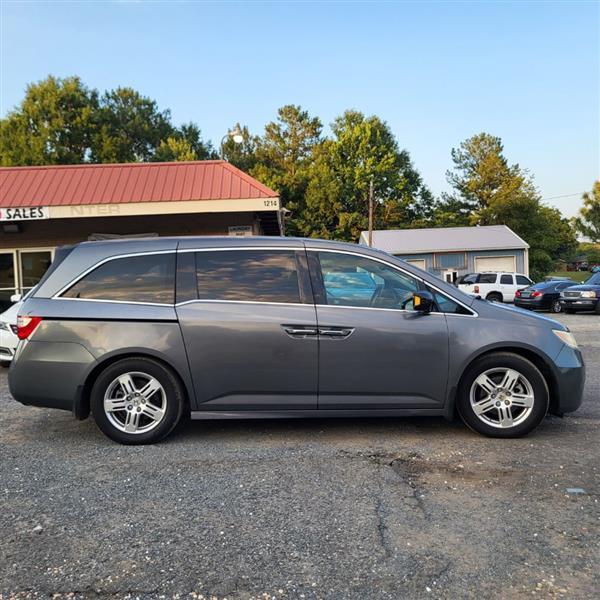 Honda Odyssey Touring 2012