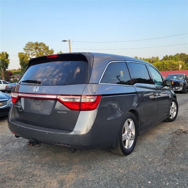 Honda Odyssey Touring 2012