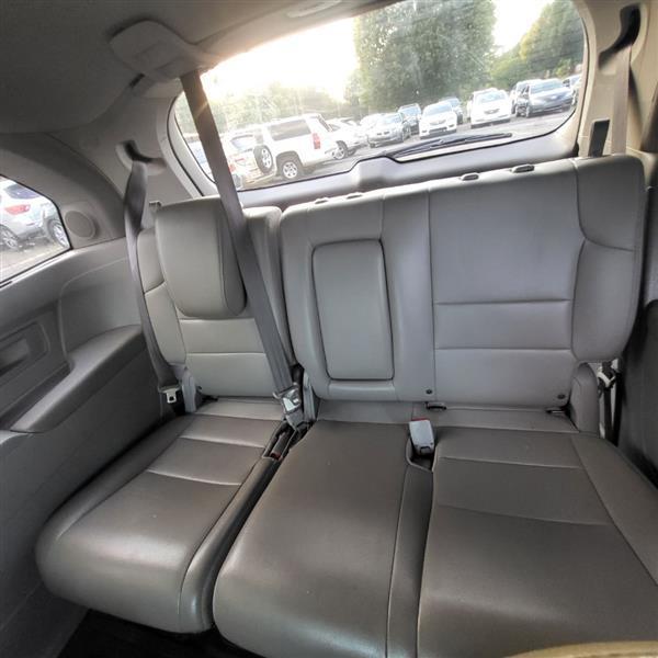 Honda Odyssey Touring 2012