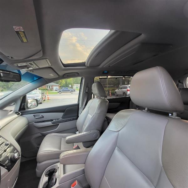 Honda Odyssey Touring 2012