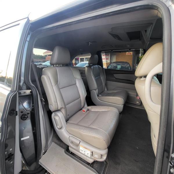 Honda Odyssey Touring 2012
