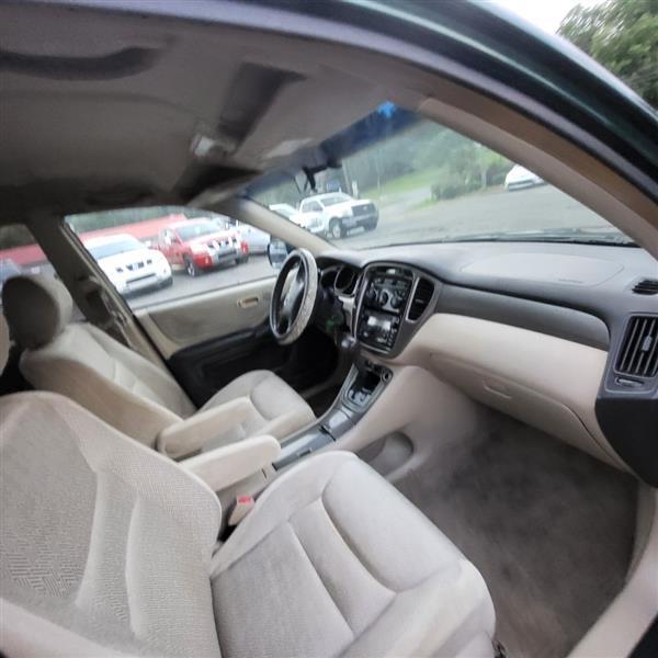 Toyota Highlander  2003