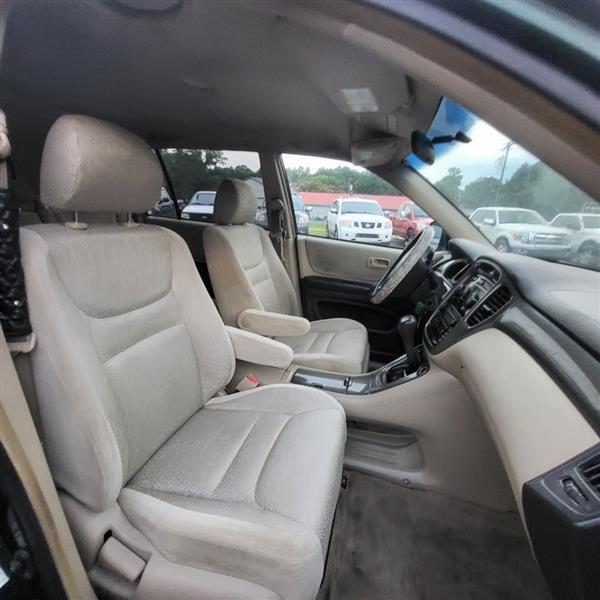 Toyota Highlander  2003