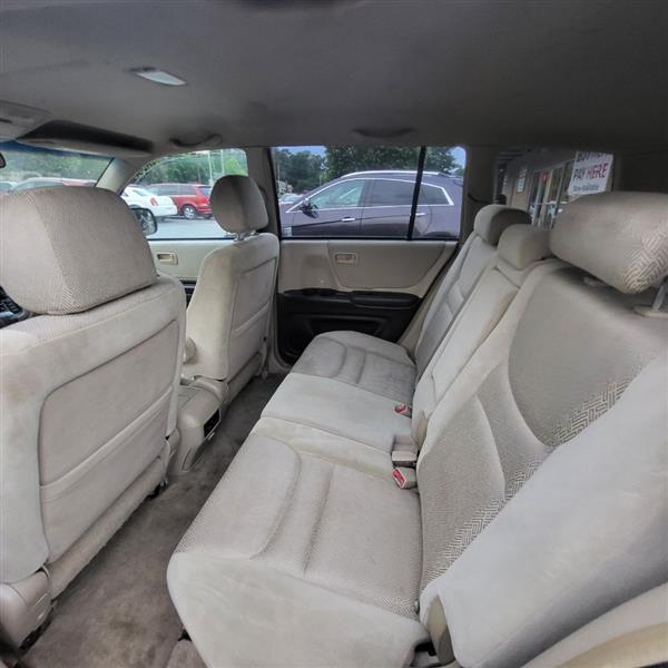 Toyota Highlander  2003