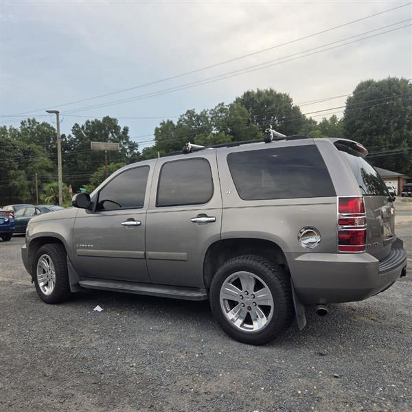 Chevrolet Tahoe LT1 2WD 2007