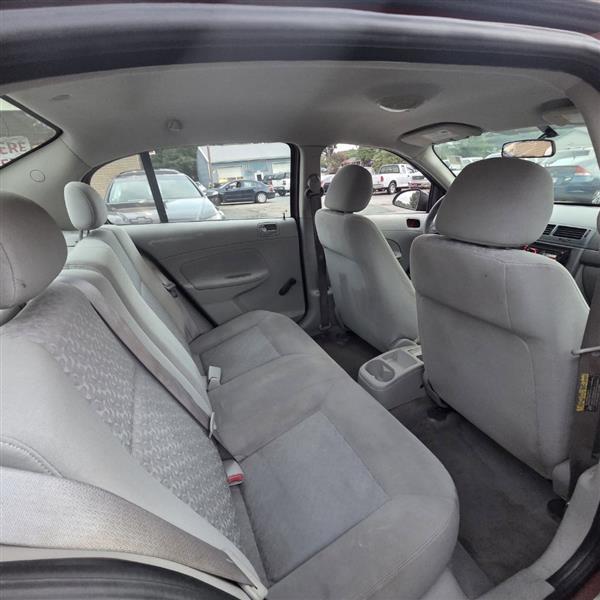 Chevrolet Cobalt LS Sedan 2006