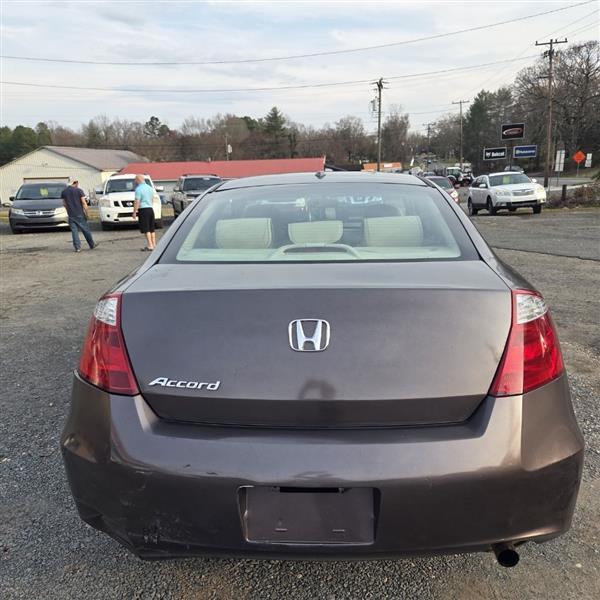 Honda Accord EX-L Coupe AT 2009