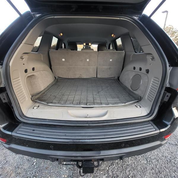 Jeep Grand Cherokee Laredo 2WD 2011