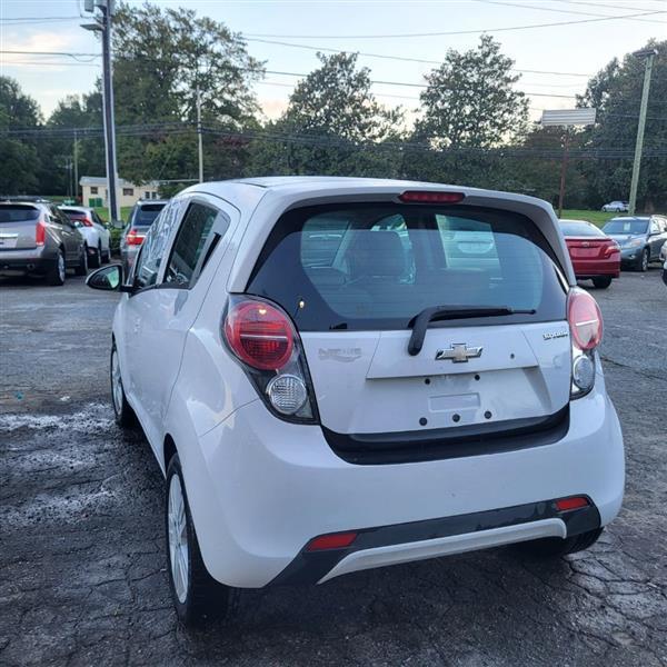 Chevrolet Spark 1LT Auto 2014