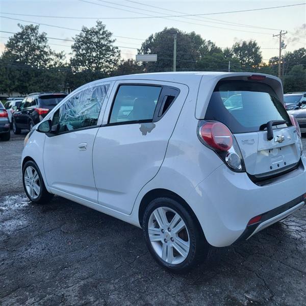 Chevrolet Spark 1LT Auto 2014