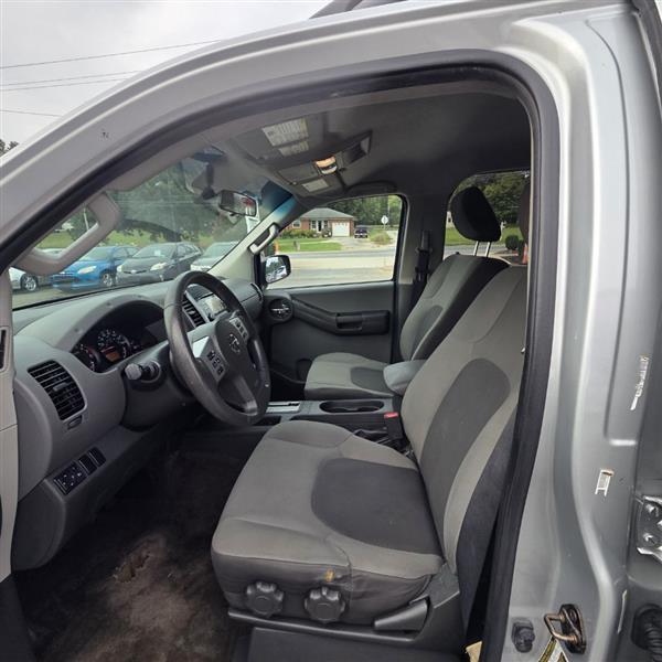 Nissan Xterra X 2WD 2014