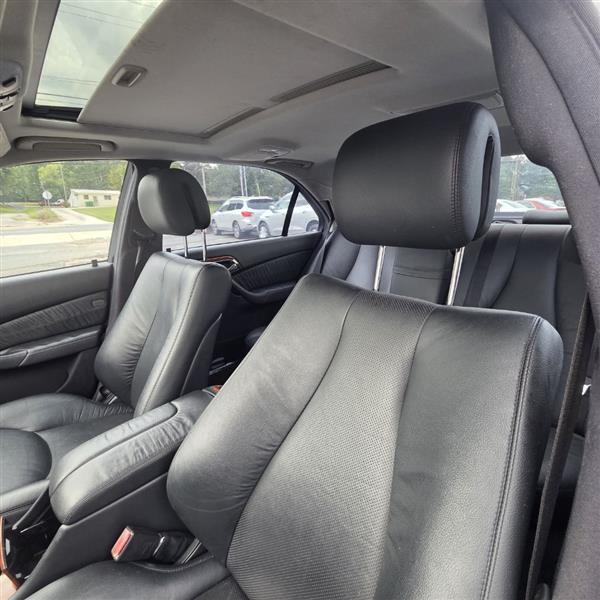Mercedes-Benz S-Class S430 2005