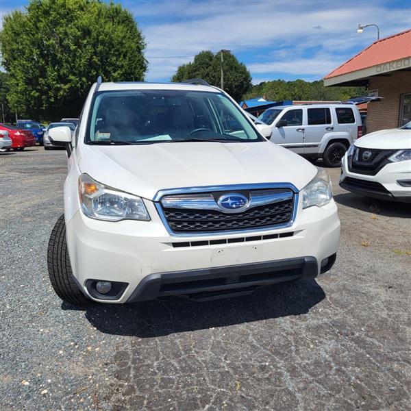 Subaru Forester 2.5i Touring 2014