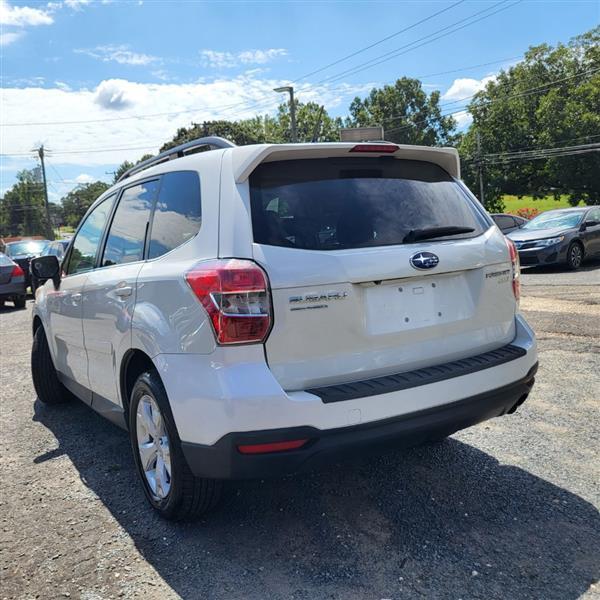 Subaru Forester 2.5i Touring 2014