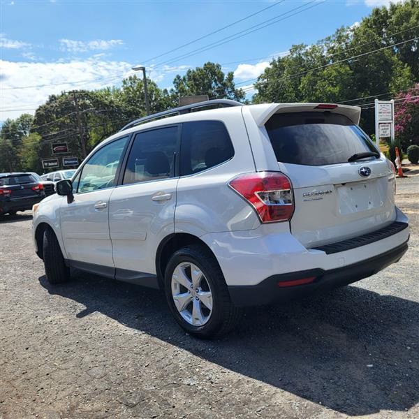Subaru Forester 2.5i Touring 2014