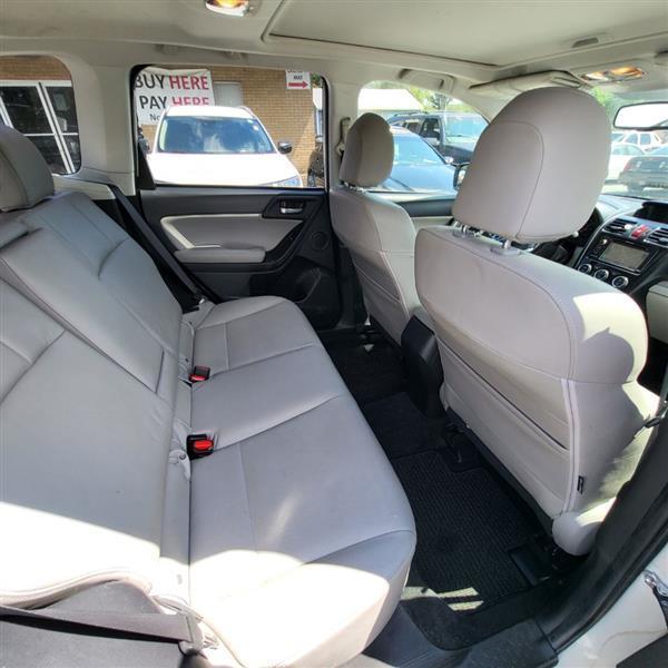 Subaru Forester 2.5i Touring 2014