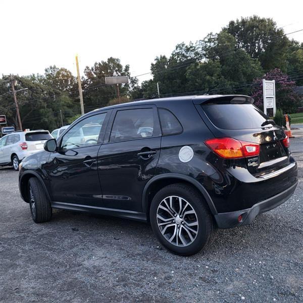 Mitsubishi Outlander Sport 2.4 ES 4WD CVT 2016