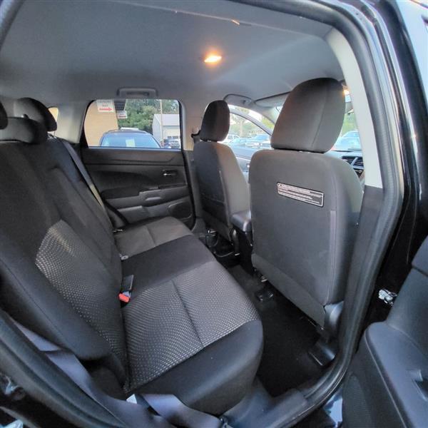Mitsubishi Outlander Sport 2.4 ES 4WD CVT 2016