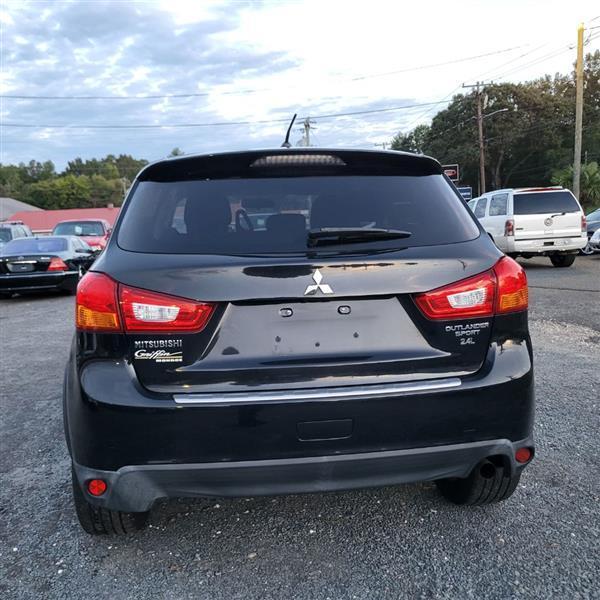 Mitsubishi Outlander Sport 2.4 ES 4WD CVT 2016