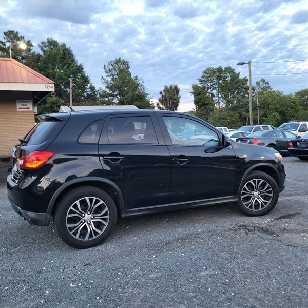 Mitsubishi Outlander Sport 2.4 ES 4WD CVT 2016