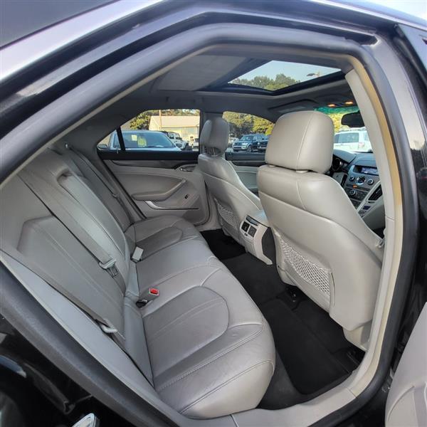 Cadillac CTS 3.6L SIDI with Navigation 2009