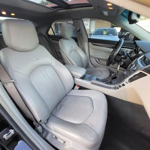 Cadillac CTS 3.6L SIDI with Navigation 2009