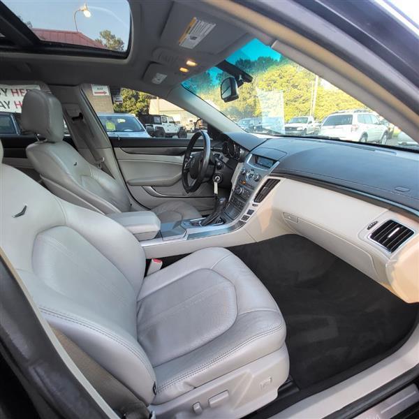 Cadillac CTS 3.6L SIDI with Navigation 2009