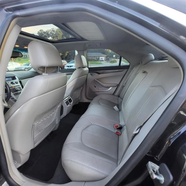 Cadillac CTS 3.6L SIDI with Navigation 2009