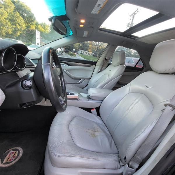 Cadillac CTS 3.6L SIDI with Navigation 2009