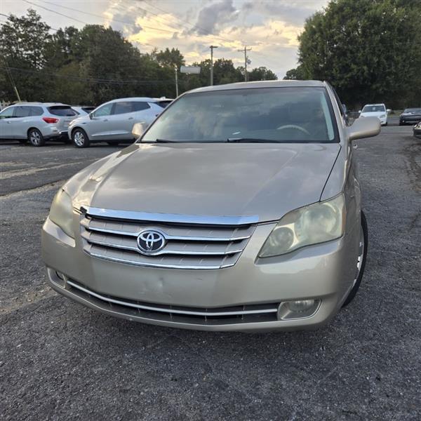 Toyota Avalon XL 2006