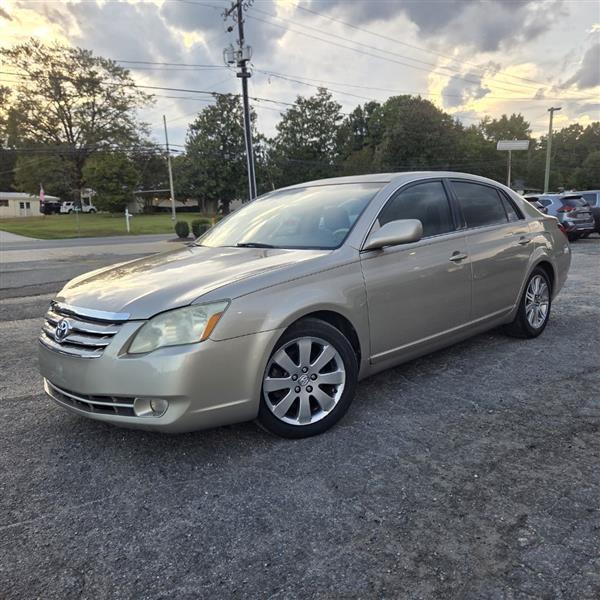 Toyota Avalon XL 2006