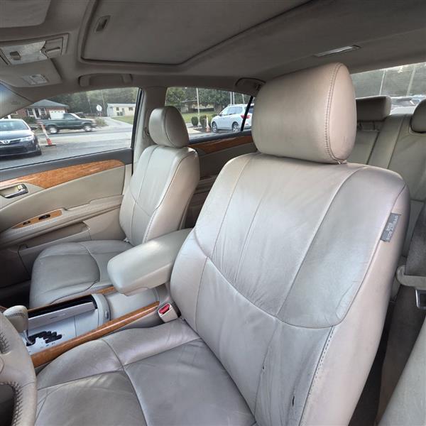 Toyota Avalon XL 2006