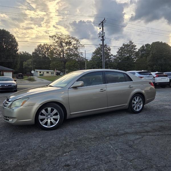 Toyota Avalon XL 2006