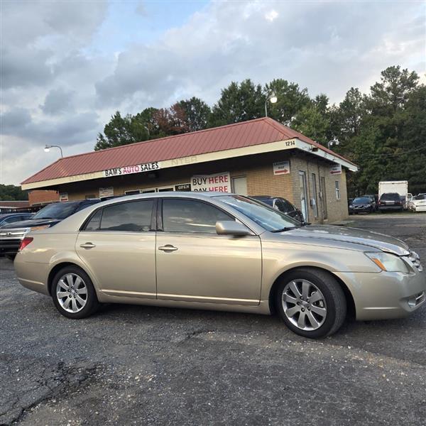Toyota Avalon XL 2006