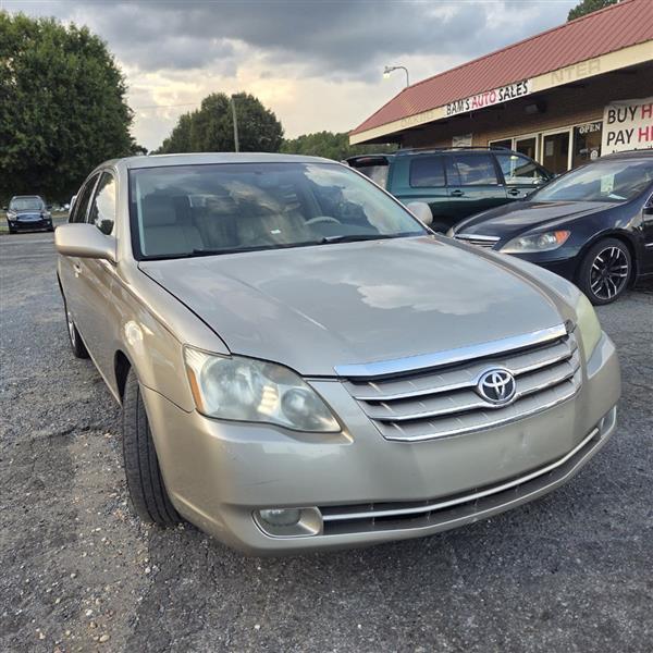 Toyota Avalon XL 2006