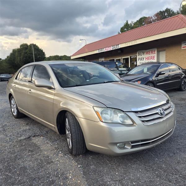 Toyota Avalon XL 2006