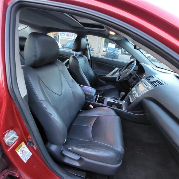 Toyota Camry SE V6 6-Spd AT 2009