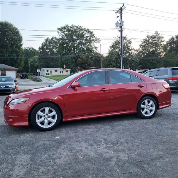 Toyota Camry SE V6 6-Spd AT 2009