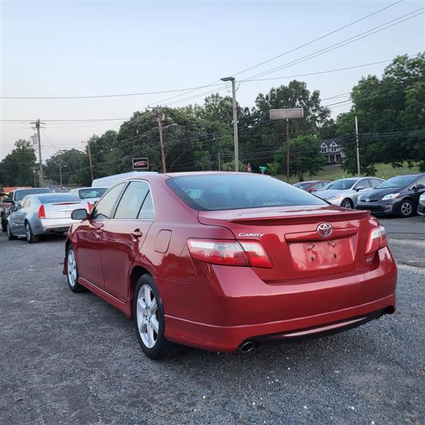 Toyota Camry SE V6 6-Spd AT 2009