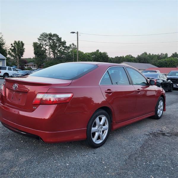Toyota Camry SE V6 6-Spd AT 2009