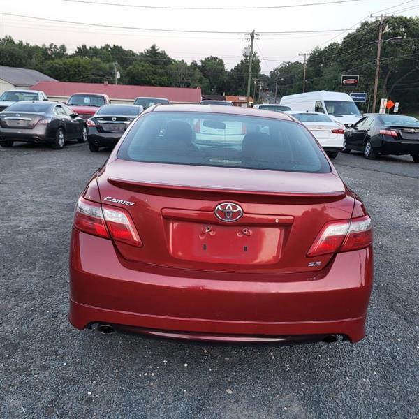 Toyota Camry SE V6 6-Spd AT 2009