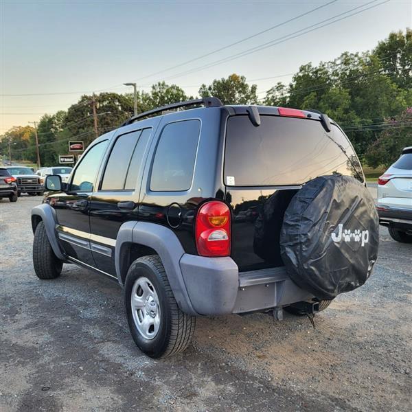 Jeep Liberty Sport 4WD 2003