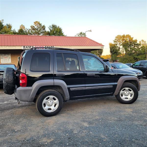 Jeep Liberty Sport 4WD 2003