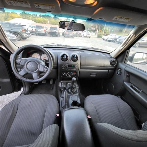 Jeep Liberty Sport 4WD 2003